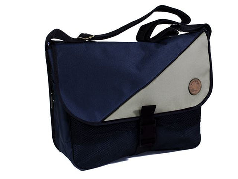 blue/cream Mystique game bag